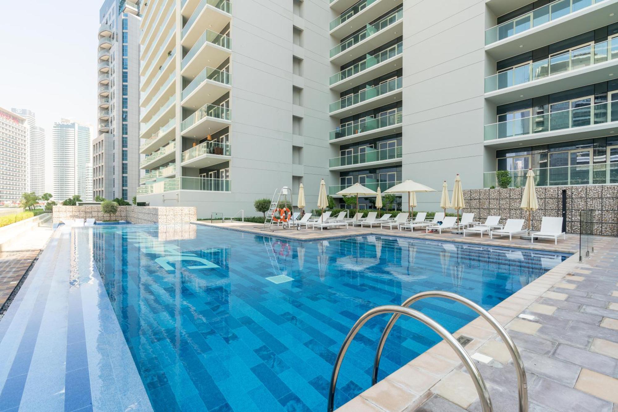 Delightful 2Br Apartment At Reva Residences Dubai Buitenkant foto